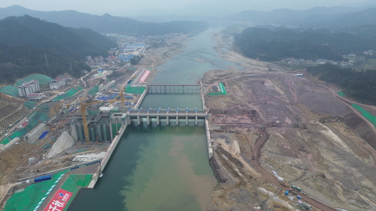 【工程動(dòng)態(tài)】(第二分局)金塘沖水庫(kù)二期右岸6孔泄水閘壩體首倉(cāng)混凝土澆筑完成 (5).JPG